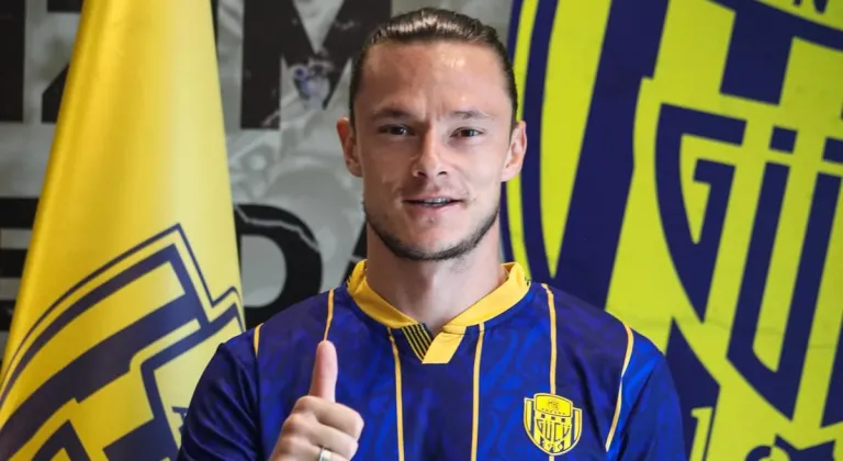 Ankaragücü Nico Schulz'u açıkladı