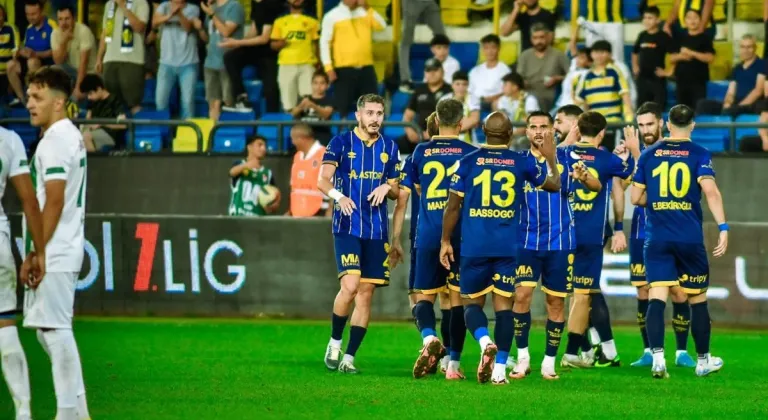 Ankaragücü Şanlıurfaspor'u golcüleri ile yıktı