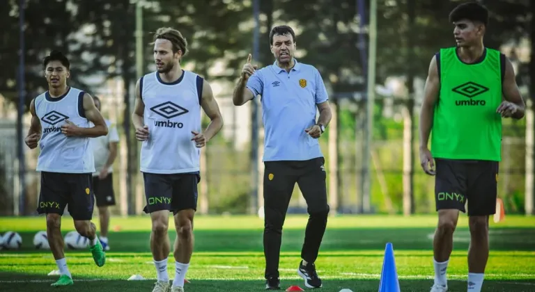 Ankaragücü'nde Cihat Arslan futbolcular için destek istedi