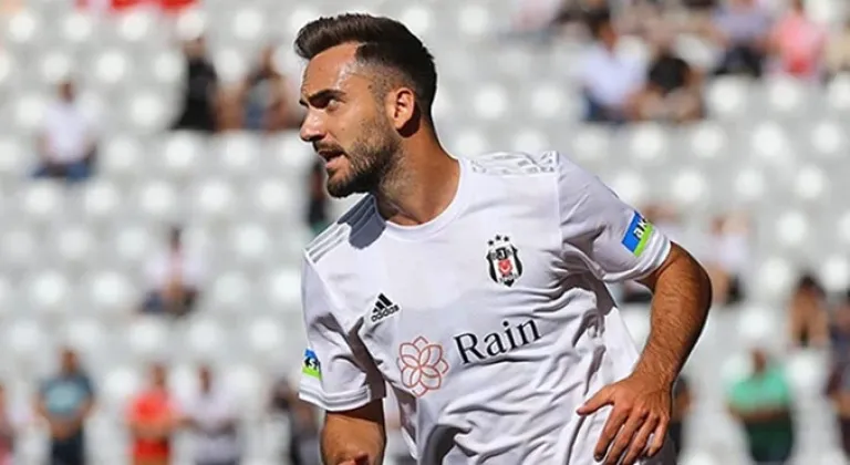 Beşiktaş Kenan Karaman ile yollarını ayırdı