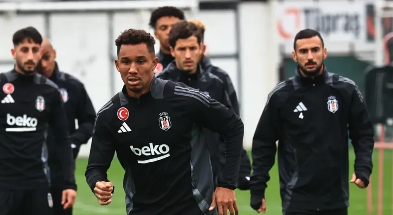 Beşiktaş'ta Bronckhorst dönemi bitiyor