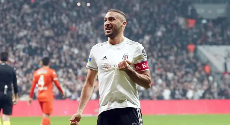 Fenerbahçe Cenk Tosun'u açıkladı