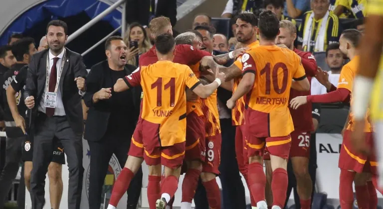 Galatasaray Fenerbahçe'yi evinde devirdi