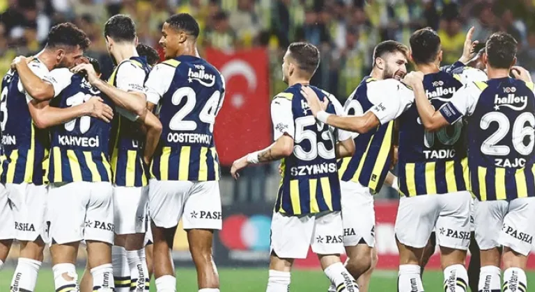 Olaylı maçta Fenerbahçe farkı yakaladı ve turu geçti