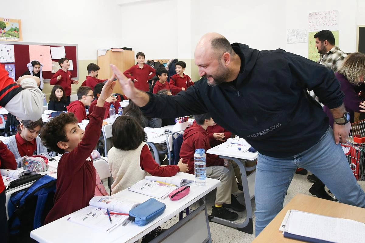 Gençlerbirliği Şehit Rıfat Çelik İlkokulu ziyareti